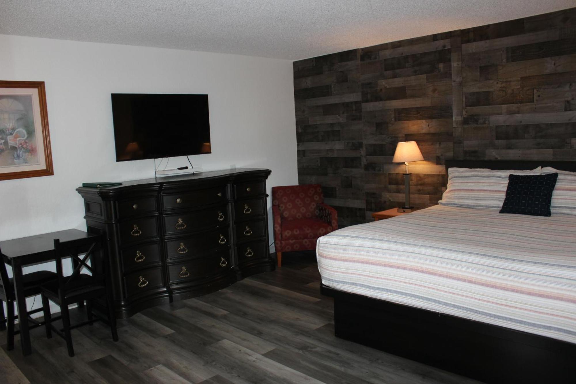 Cedarwood Inn Of Ashland Bagian luar foto