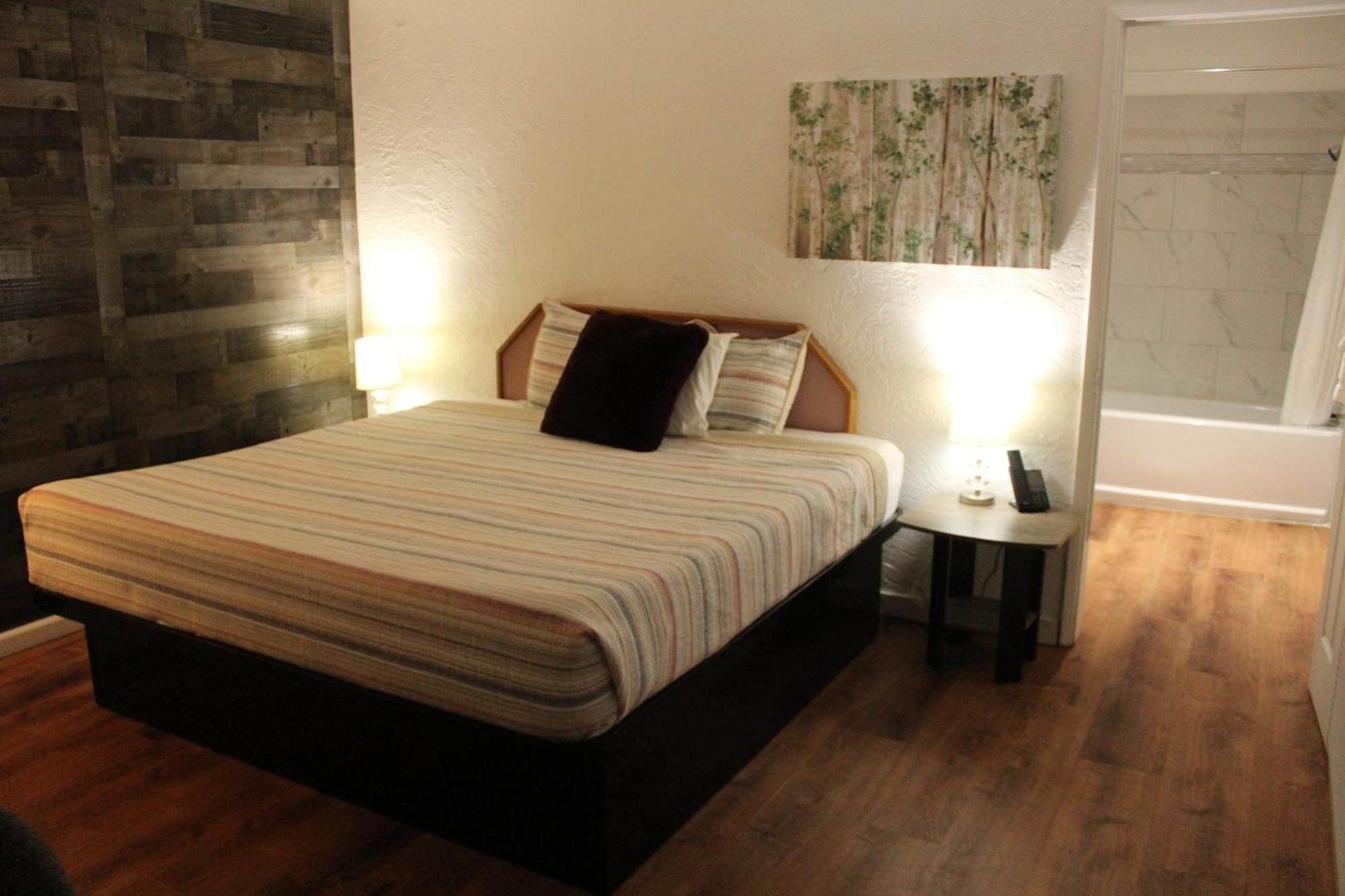 Cedarwood Inn Of Ashland Bagian luar foto