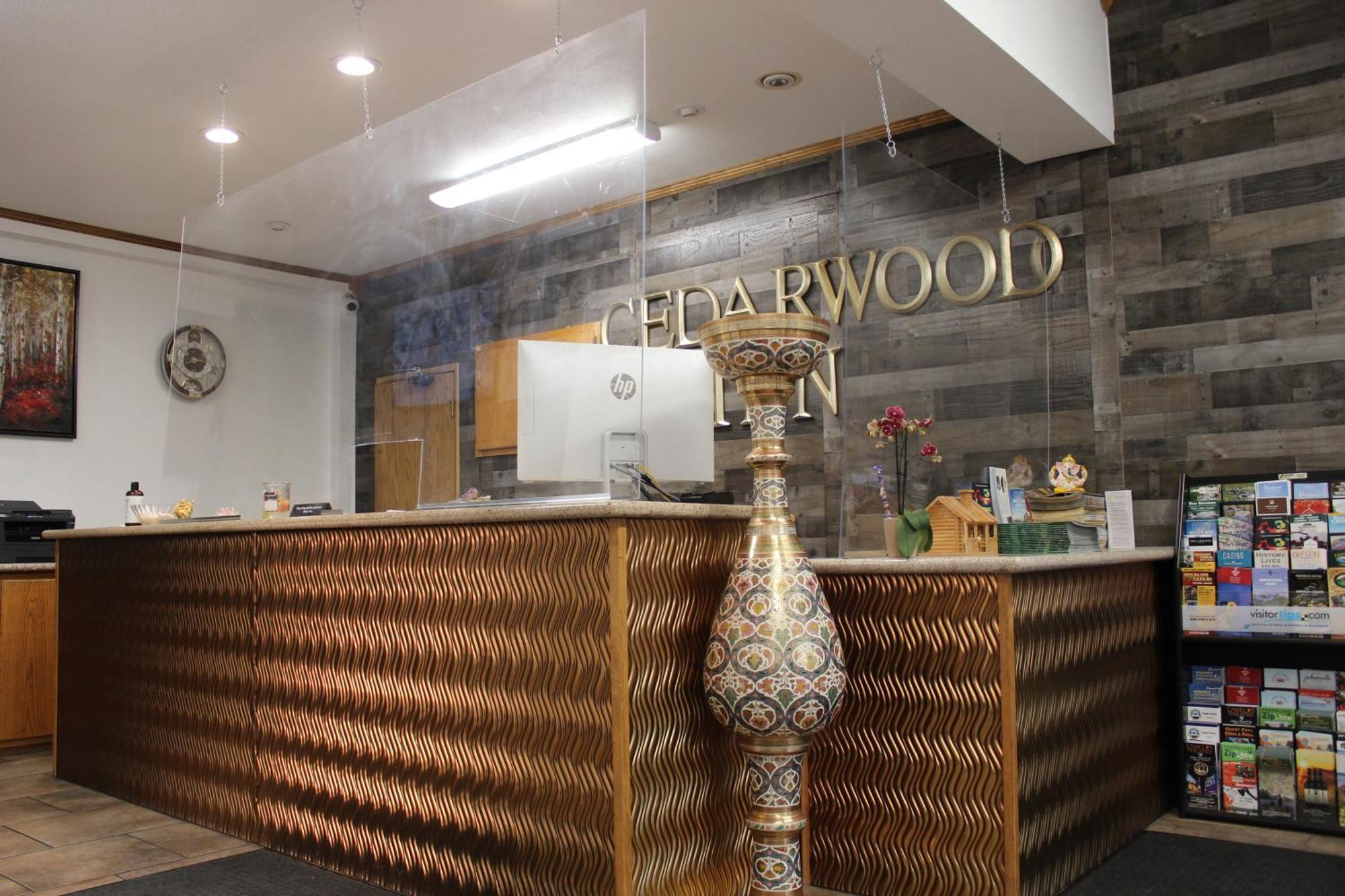 Cedarwood Inn Of Ashland Bagian luar foto
