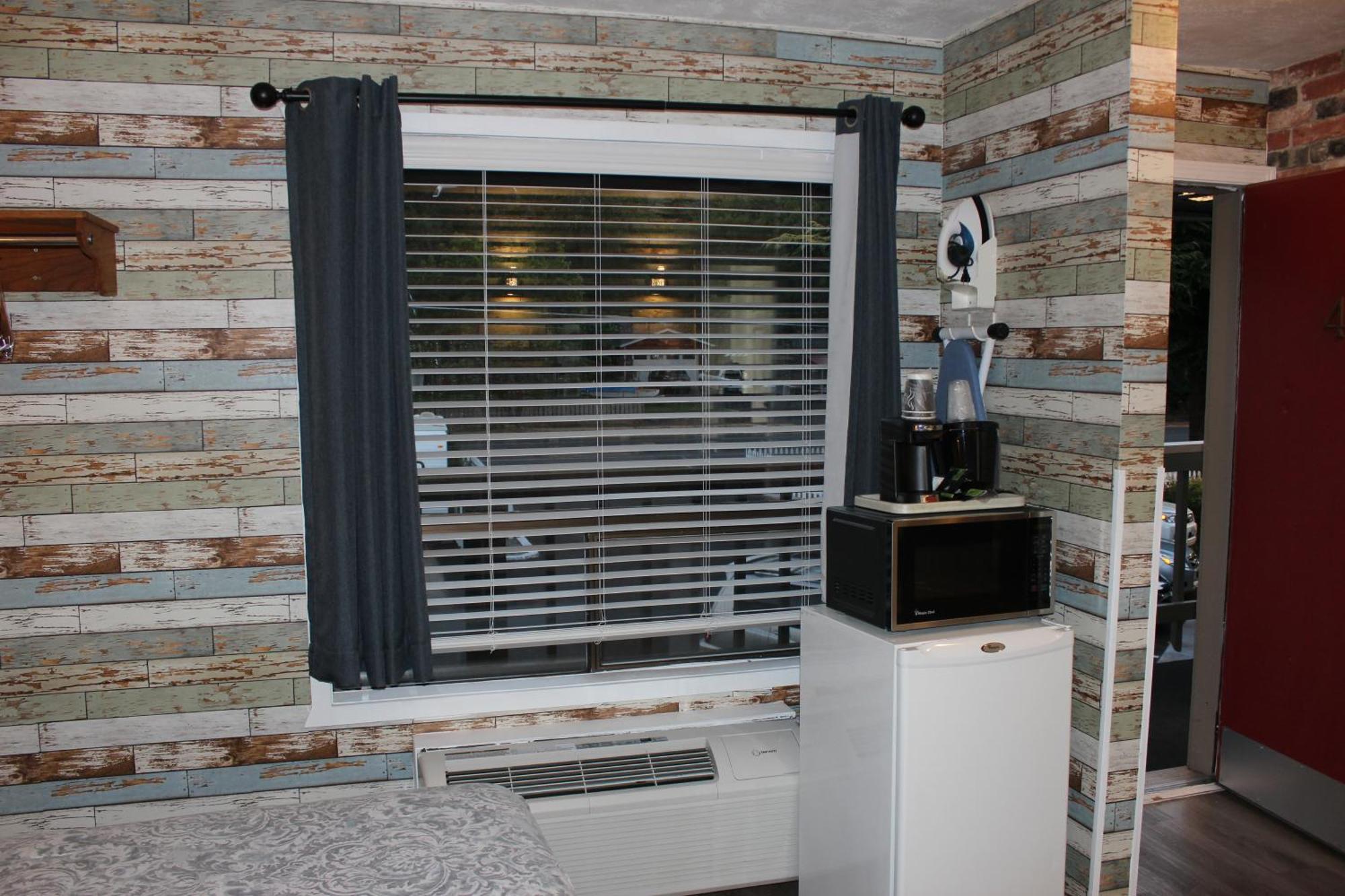 Cedarwood Inn Of Ashland Bagian luar foto